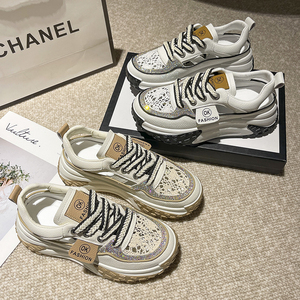 2025 été respirant baskets femmes chaussures décontractées nouveaux Styles dames chaussure en <span class=keywords><strong>cuir</strong></span> véritable baskets femmes hauteur augmentant - Product Image 5