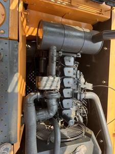 Excavatrice sur chenilles Hyundai d'occasion de 22 tonnes de Corée du Sud, modèle 225, avec moteur, boîte de vitesses, pompe et moteur en bon état - Product Image 4