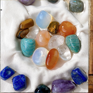 กำไลข้อมือคริสตัลอเมทิสต์และโรสควอตซ์ธรรมชาติจาก MS EXPORT ขัดเงา สลักด้วยเลเซอร์ แฟชั่นทันสมัย เหมาะสำหรับเป็นของขวัญ  ตามหลักฮวงจุ้ย - Product Image 4