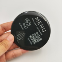 بطاقة ذكية عالية الجودة من مادة الإيبوكسي NFC مع رموز من مادة البولي فينيل كلوريد مع شريحة NTAG215 لمتاجر المطاعم