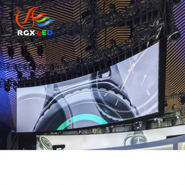 The Flexible LED Display in Shenzhen Factory Is Used for Large Commercial Activities Such As Shopping Malls and Supermarkets