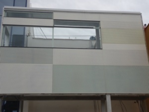 Murs-rideaux en aluminium modernes, revêtement poudré anti-corrosion pour l'extérieur des bâtiments - Product Image 2