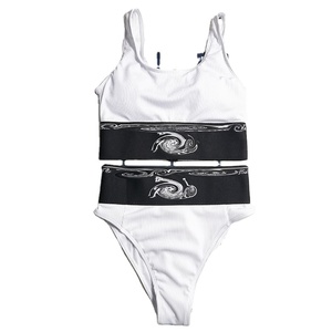 Costumi da bagno di lusso di prima 2024 da donna firmati <span class=keywords><strong>marche</strong></span> famose <span class=keywords><strong>Bikini</strong></span> stampa Sexy costume da bagno costume da bagno personalizzato <span class=keywords><strong>Bikini</strong></span> - Product Image 1