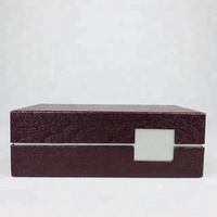 Boîte cadeau rigide en papier pour bijoux, bracelet et collier de luxe sur mesure