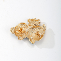 Preciosos broches navideños de esmalte con diseño de muñeco de nieve para mujer, unisex, con diamantes de imitación, personaje navideño, broches para fiesta de Año Nuevo, regalos