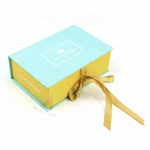 Boîtes cadeaux magnétiques écologiques Crown Win avec doublure en éponge, ruban laminé, emballage de rangement, matériaux optionnels disponibles - Product Image 1