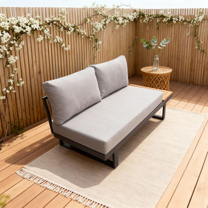 Canapé d'extérieur 2 places avec étagère latérale, structure métallique, couleur personnalisable, pour patio, balcon, résistant aux intempéries, mobilier de salon d'extérieur décontracté - Product Image 2