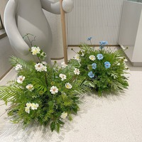 Nieuwe design groene blad bloemen kunstbloemen rij decoratie kunstmatige witte roos bloemstuk voor bruiloftdecoratie