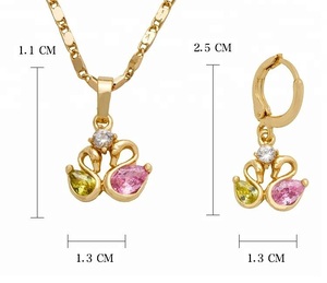 Parure de bijoux Double Cygne Dubaï en or 18 carats, collier et boucles d'oreilles de luxe en zircon cubique, tendance, inaltérable, bijoux fantaisie romantiques - Product Image 6