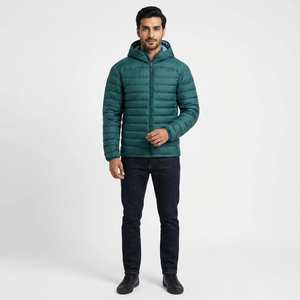 Blouson matelassé en toile noir pour homme, col montant, fermeture éclair, logo frontal, style urbain, service OEM - Product Image 1
