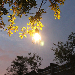 Intelamp 방수 케이지 금속 장식 조명 교수형 정원 랜턴 태양 광 조명 야외 펜던트 - Product Image 4