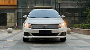 Volkswagen Lavida d'occasion, berline 2014-2023, 1.4 TSI 131 CV, boîte 7 vitesses, essence - Product Image 3
