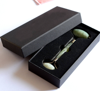 Boîte-cadeau rigide personnalisable pour l'emballage de rouleau de jade de masseur facial d'approvisionnement d'ensemble de beauté-boîte-cadeau de bâton de massage