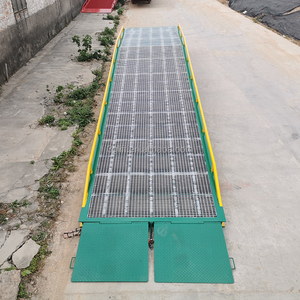 Rampa de patio hecha en China Plataforma de muelle de acero portátil a la venta Rampa de carga vertical hidráulica Mesa elevadora Rampa de carga de mercancías - Product Image 1