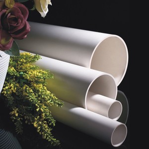 Tuyau de drainage en PVC-U durable avec trous pour drainage <span class=keywords><strong>perforé</strong></span> et système de ventilation des eaux usées de bâtiment - Product Image 1