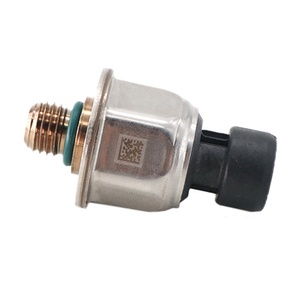 원래 새로운 <span class=keywords><strong>3PP6</strong></span>-24 1875784C91 1875784C92 1875784C93 Navistar Maxxforce DT에 대한 9047519 연료 오일 압력 센서 - Product Image 3