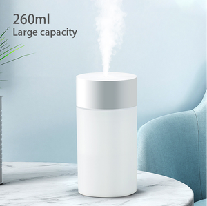 Umidificatore d'Aria Ultrasonico Portatile Mini da 260ml con LED, Alimentazione <span class=keywords><strong>USB</strong></span> 5V, Diffusore di Oli Essenziali per Casa e Auto - Product Image 3