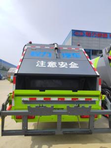 Camión <span class=keywords><strong>de</strong></span> <span class=keywords><strong>Basura</strong></span> Compactador <span class=keywords><strong>de</strong></span> Carga Trasera Dongfeng DFAC 4x2 - Product Image 3