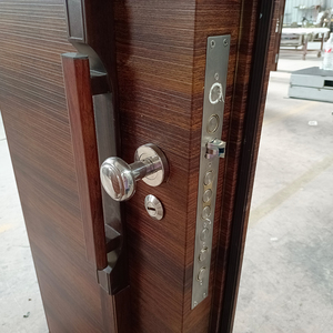 Porte OEM TekTop moderne avec système 'Porte dans une Porte' - Évite d'ouvrir toute la porte lourde, panneau de ventilation intégré, usage résidentiel et commercial - Product Image 6