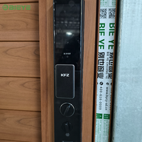 Puerta Pivotante de Aluminio con Aislamiento Térmico 85, Vidrio de Doble Capa para Aplicaciones en Puertas Exteriores de Villas