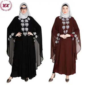 Chiffon Fashion Muslim Islamic Women Dress Saudi Dubai Ethnic Wholesale Shiny Floral Embroidered Long Abaya Luxury Black Kaftan