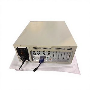 PC de contrôle industriel OEM 9 7950x personnalisable avec port COM - Product Image 3