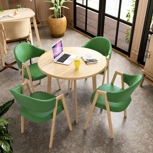 Nordic One <span class=keywords><strong>Petite</strong></span> table à manger en bois massif imitation quatre chaises pour la zone <span class=keywords><strong>de</strong></span> réception Négociation <span class=keywords><strong>Bureau</strong></span> Loisirs Utilisation Restaurant Ensembles - Product Image 6