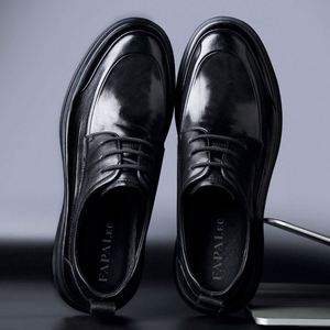 รองเท้าหนังผู้ชายคุณภาพสูงปี 2025 ทรงหัวเหลี่ยม ไซส์ใหญ่ หนังวัวแท้ ระบายอากาศได้ดี น้ำหนักเบา แบบผูกเชือก - Product Image 4