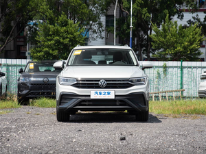 Nouvelle voiture <span class=keywords><strong>Ti</strong></span> Guan L PRO 380TSI 2WD Smart Edition 2.0T SUV 5 places à essence avec toit ouvrant panoramique et intérieur foncé - Product Image 2