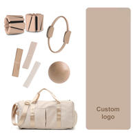 Kit de Fitness Lifeng Personnalisé avec Logo Comprenant Poids de Cheville en Silicone, Ballon de Yoga, Tapis de Yoga, Bande d'Étirement, Bande de Résistance et Cercle de Pilates