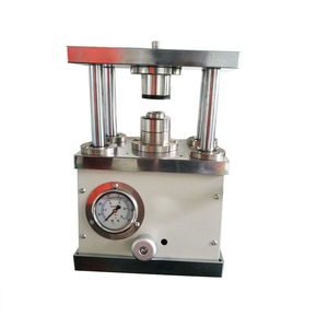 Machine de sertissage manuelle hydraulique pour piles bouton CR2016, CR2025, CR2032 - Product Image 6