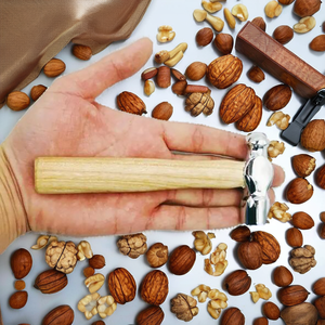 Mini marteau multifonction en acier avec manche en bois pour évacuation de voiture, pêche en mer et brisage de noix, utilisation en rivière et en ruisseau - Product Image 2