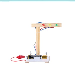 Feu de circulation pour enfants technologie assemblage de lumière électronique fait à la main bricolage <span class=keywords><strong>Kit</strong></span> de matériaux faits à la main - Product Image 5