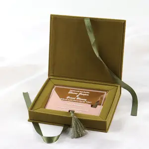 럭셔리 신부 신랑 청첩장 선물 상자 명확한 아크릴 청첩장이있는 우아한 녹색 벨벳 청첩장