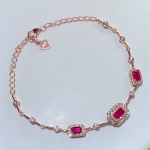 रूबी ब्रेसलेट: एक चमकदार रत्न, विशेष अवसरों के लिए एक आदर्श उपहार के साथ सेट करें और विशेष अवसरों के लिए एक आदर्श उपहार। - Product Image 6