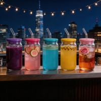 Verres en verre borosilicate en forme de canette de bière de 16 oz pour thé glacé, café glacé, avec couvercle en bambou et paille en verre – Vente en gros