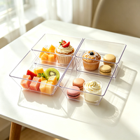 Plateau en plastique à 4 compartiments, assiettes transparentes pour apéritifs, plateau carré pour desserts, pour fêtes et mariages