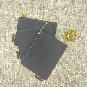 Pochette à monnaie en coton noir pas cher en gros, trousse de toilette de voyage personnalisée avec logo, sac à maquillage en toile pour femmes - Product Image 5