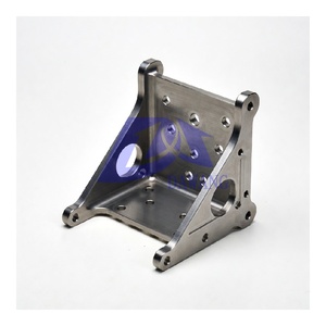 Pièces usinées CNC en acier inoxydable de précision 17-4PH, supports de montage aérospatiaux, rapport haute résistance/poids, usinage par électroérosion à fil - Product Image 1