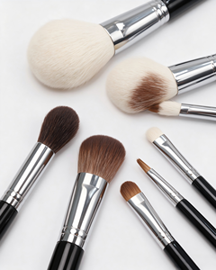 MSQ - Juego de 15 <span class=keywords><strong>Brochas</strong></span> de <span class=keywords><strong>Maquillaje</strong></span> de Madera Natural con Mango de Madera, Personalizadas con Etiqueta Privada, para Rostro y Ojos, Estilo Angular para Rubor - Product Image 4