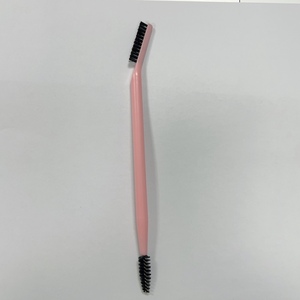 Pinceau à sourcils double embout avec brosse à mascara, couleurs blanc, rose, noir, marque privée, pour l'application du crayon à sourcils - Vente en gros - Product Image 3