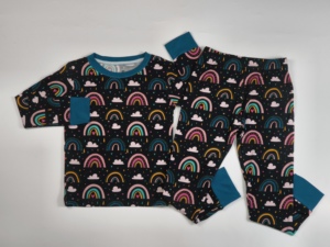 Conjunto de Pijama Informal de Dos Piezas Personalizado de Manga Larga para Niños y Niñas, Pijamas Suaves para Niños Pequeños, Pijamas a Juego para la Familia, Pijamas de Bambú - Product Image 2