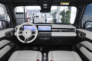 Vehículo Eléctrico Puro Wuling Yue 2023 <span class=keywords><strong>de</strong></span> Segunda Mano en Venta, Autonomía NEDC <span class=keywords><strong>de</strong></span> 301-400 km, Kilometraje <span class=keywords><strong>de</strong></span> 20200 km, SUV Pequeño - Product Image 4