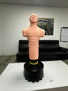 Saco de Boxeo Humanoide Autoportante, Maniquí de Hombre Musculoso <span class=keywords><strong>para</strong></span> Entrenamiento de Boxeo, Equipo de Entrenamiento Realista, Soporte Resistente Rojo - Product Image 4