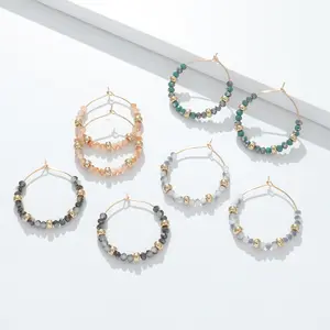 Neues Design Bunte Kristall perlen Metall Ohrringe Kreative C-förmige Ring Ohr stecker Gold Perlen Modeschmuck für Frauen