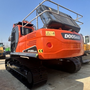 Excavatrice d'occasion Doosan DX300LC 9C 30 tonnes modèle 2024, moteur Isuzu, hydraulique intelligent, capacité de la benne de 1,27 m, efficace en carburant, grande - Product Image 1