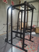 Rack de Potencia Multifuncional Comercial con Barra de Dominadas, Estructura de Acero Reforzada, Jaula de Potencia Todo en Uno para Entrenamiento de Fuerza