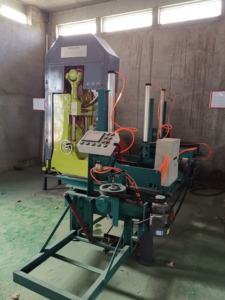 <span class=keywords><strong>Bois</strong></span> Coupe Scie À Ruban Verticale Avec Chariot À Bûches - Product Image 3