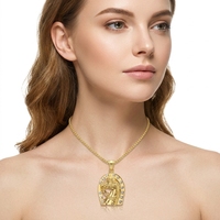 Collier Pendentif Tête de Cheval en Acier Inoxydable Brillant avec Zircon, Ne Se Décolore Pas, Argent et Or, Cadeau Exquis pour Femme