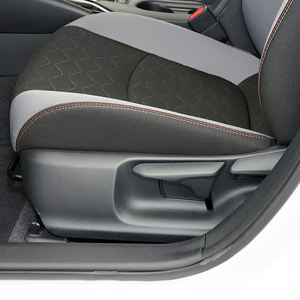 Nouvelles Voitures <span class=keywords><strong>Toyota</strong></span> <span class=keywords><strong>Corolla</strong></span> 2025 <span class=keywords><strong>Hybride</strong></span> Huile-Électrique 1.8L E-CVT Berline 4 Portes 5 Places Véhicules à Énergie Nouvelle Toutes Versions à Vendre - Product Image 5